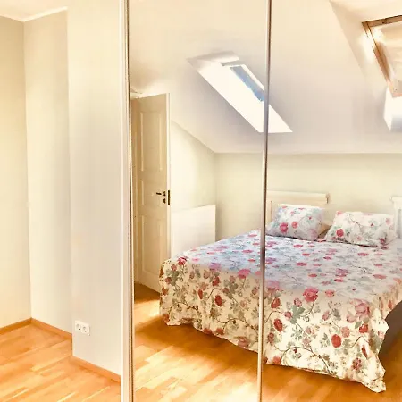 Cozy Penthouse Apartment, Free Parking Appartement Tallinn